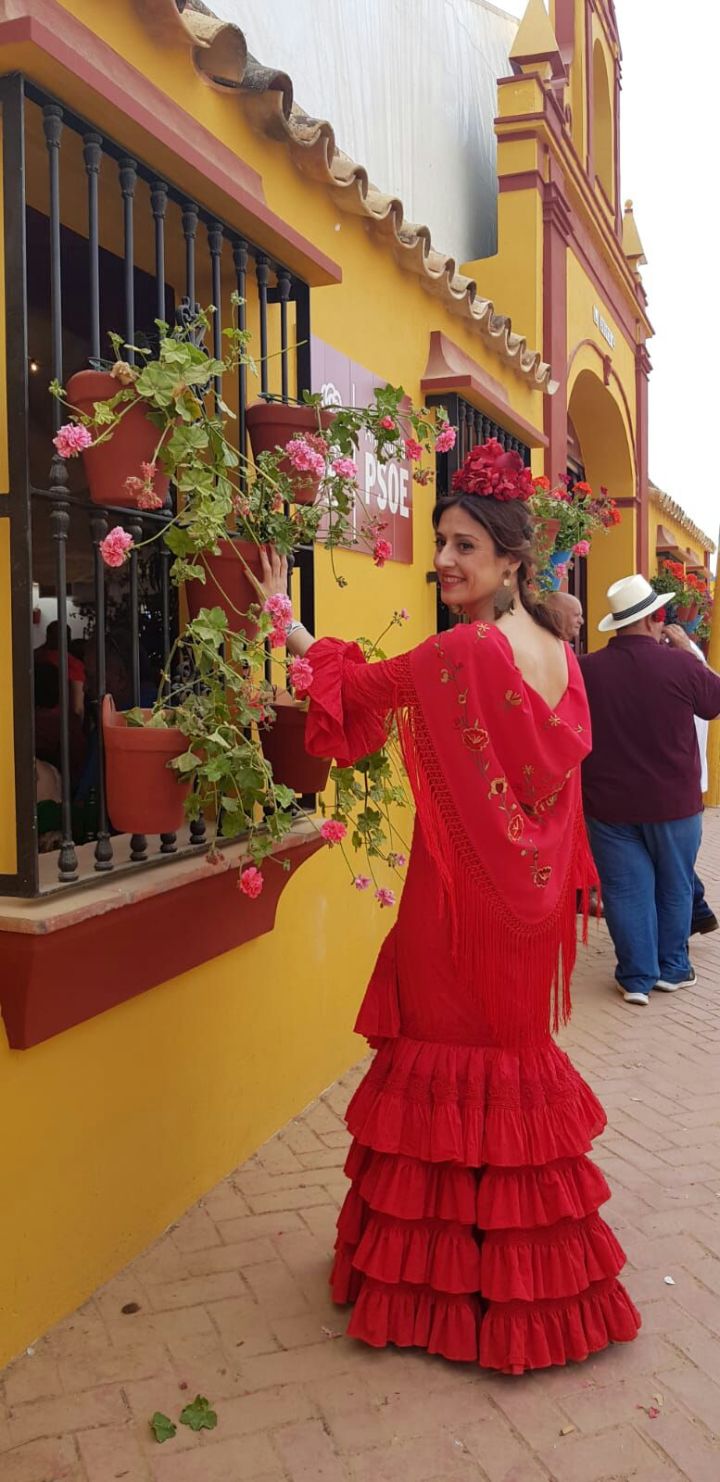 Ideas Trajes de Flamenca y Recogidos Moda mujer traje flamenca en Cordoba –  Mil Anuncios – Ideas de Peluqueria Manuela Jurado Salón