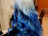 Balayage fantasía color en tonos azules