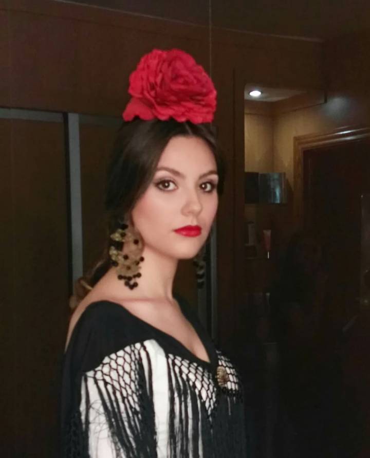 Peluqueria y Maquillaje flamenca